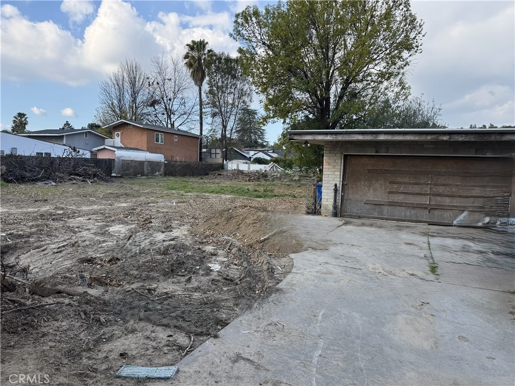 17545 Community Street