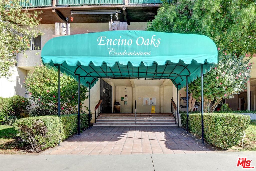 This property is now under auction terms. All Bids must be submitted during the auction period via the property's listing page. Auction starts 9/5/25 and ends 10/6/25. Call listing agent for more details. 1 bedroom, 1 bathroom condo in the Encino Oaks community. The community offers fantastic amenities, including a sparkling pool for relaxation, a tennis court for your athletic endeavors, and a gym for fitness enthusiasts. You'll also have the convenience of 1 parking space. In addition to its appealing features, this condo community also offers the convenience of a shared laundry facility, making daily chores a breeze. Plus, with easy freeway access, you'll have access to trendy shopping, dining and entertainment. This condo is not just a cozy retreat, it's an amenity-rich living experience that combines comfort and convenience. The property is sold as-is, fully occupied, and sight-unseen/no interior access. Drive by only. Do not disturb. Cash or hard money only. Buyer to sign an "Affidavit of Owner-Occupancy" and "Occupied Property Addendum" with contract. This property is part of a First Look program (CA Civil Code 2429p). Owner occupants are those buyers that will occupy the property as their principal residence within 60 days of close and will maintain their occupancy for at least 1 year. An investor, trust, vacation or part-time residence, or purchasing for another person will be considered an investor and are not eligible for First Look. Investor bids are negotiated on day 31 of listing.