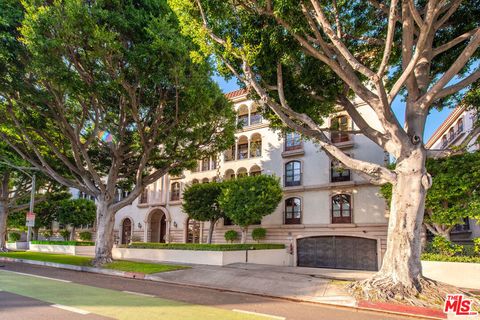 Photo of 9249 Burton Way #301, Beverly Hills, CA 90210 (MLS # 26647935)