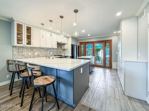 Photo of 1128 Canterford Circle, Westlake Village, CA 91361 (MLS # 226002247)