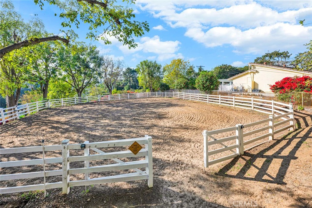 1419 N Richman Knoll