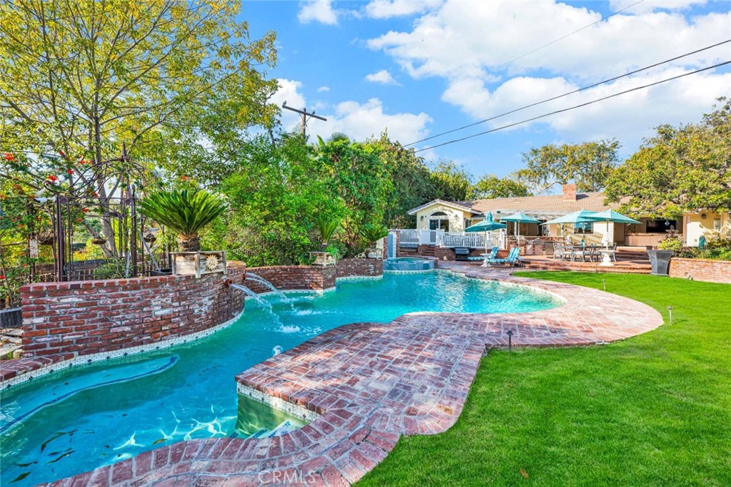 1419 N Richman Knoll