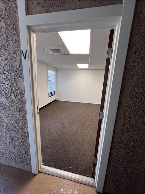 Photo of 920 Glenneyre #V, Laguna Beach, CA 92651 (MLS # LG25094855)