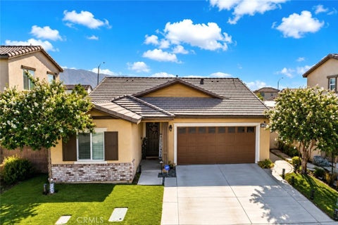 Photo of 29421 Hazel LN, Lake Elsinore, CA 92530 (MLS # SW26228955)
