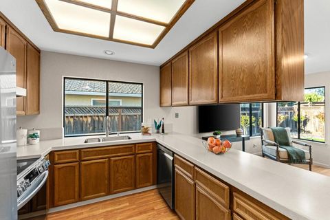 Tiny photo for 4426 Desin Drive, San Jose, CA 95118 (MLS # ML82037579)