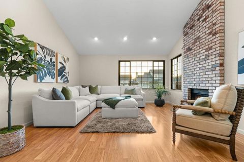 Tiny photo for 4426 Desin Drive, San Jose, CA 95118 (MLS # ML82037579)