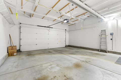 Tiny photo for 4426 Desin Drive, San Jose, CA 95118 (MLS # ML82037579)