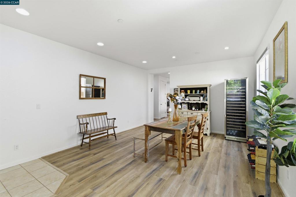 2129 Lariat Dr