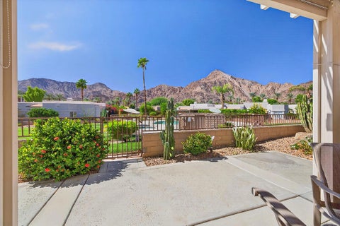 Photo of 48528 Via Amistad, La Quinta, CA 92253 (MLS # 219153710DA)
