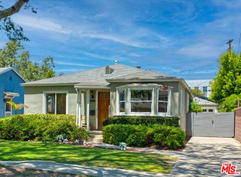 Photo of 9011 Krueger Street, Culver City, CA 90232 (MLS # 26841821)