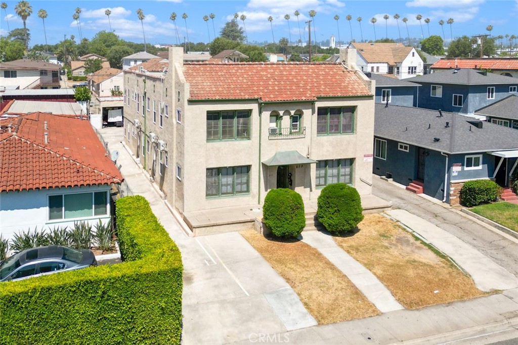 213 S Atlantic Boulevard