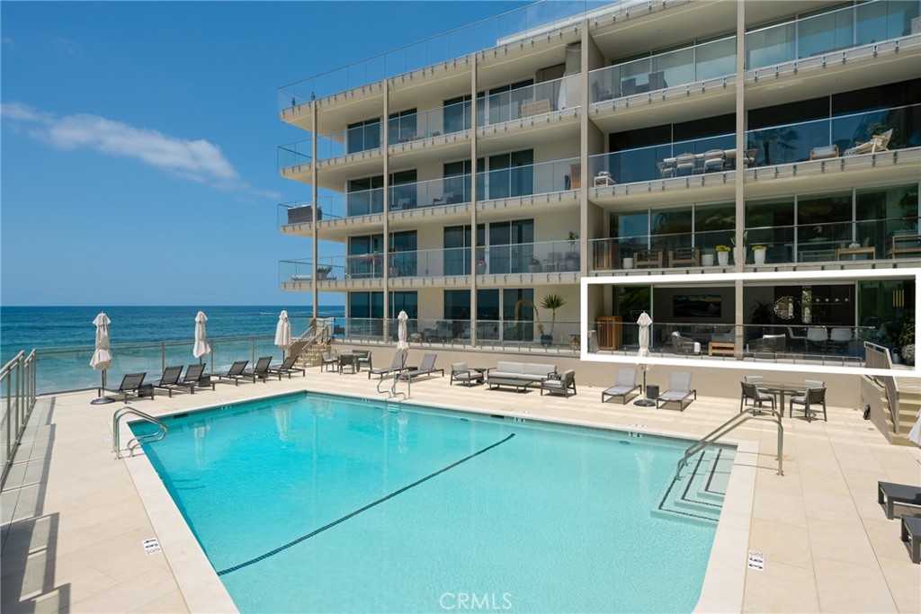 1585 S Coast 2