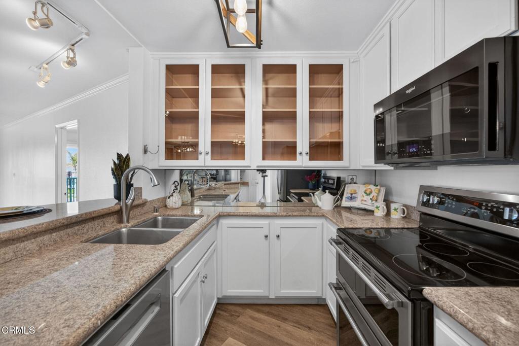 3101 Peninsula Road 121