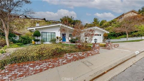 Photo of 3119 Mesa Verde Dr, Burbank, CA 91504 (MLS # BB26080050)