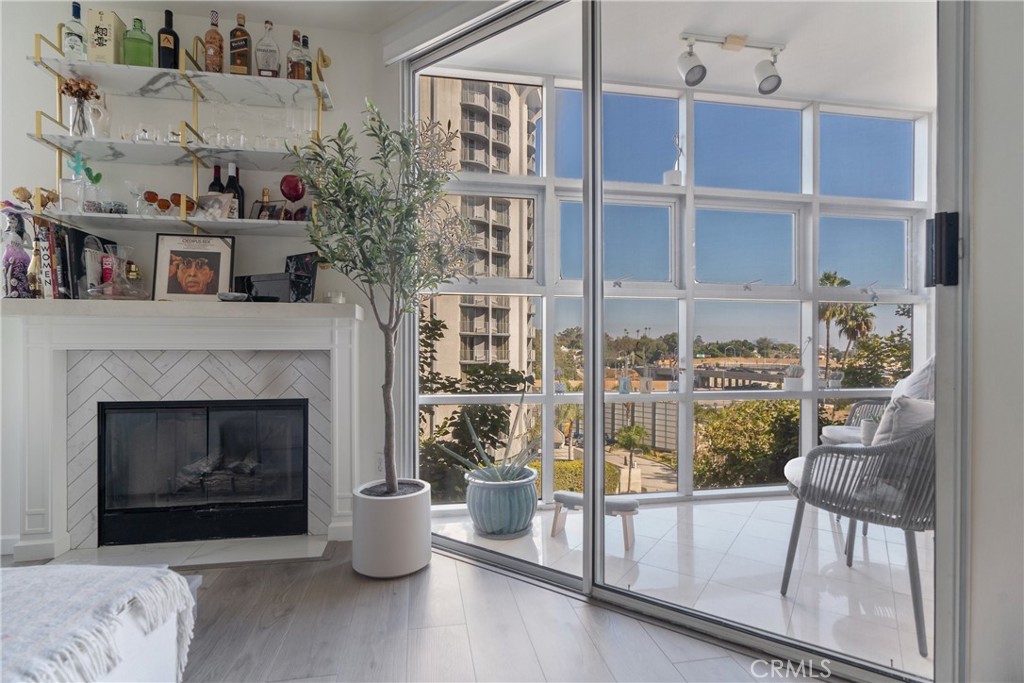 Properties 3 171 N Church Lane 306