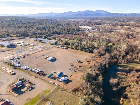 Photo of 8025 Eastside Road, Redding, CA 96001 (MLS # V1-33017) Photo of 8025 Eastside Road, Redding, CA 96001 (MLS # V1-33017)