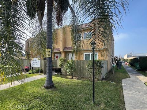 3835 Monterey Baldwin Park CA 91706