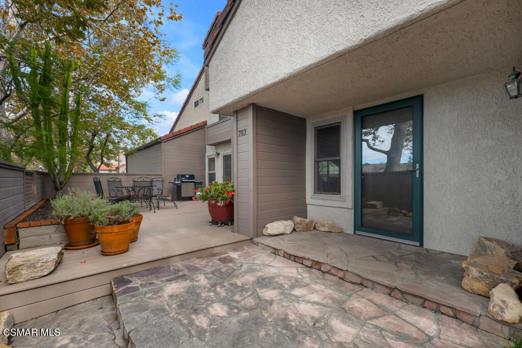 Photo of 787 Via Colinas, Westlake Village, CA 91362 (MLS # 225005730)