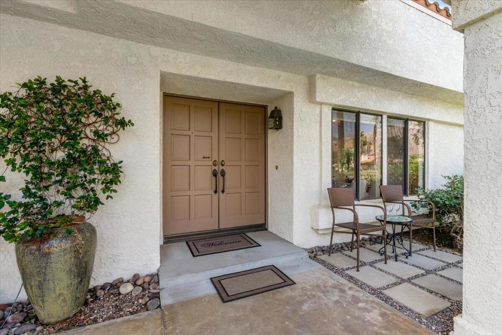 77489 Avenida Madrugada