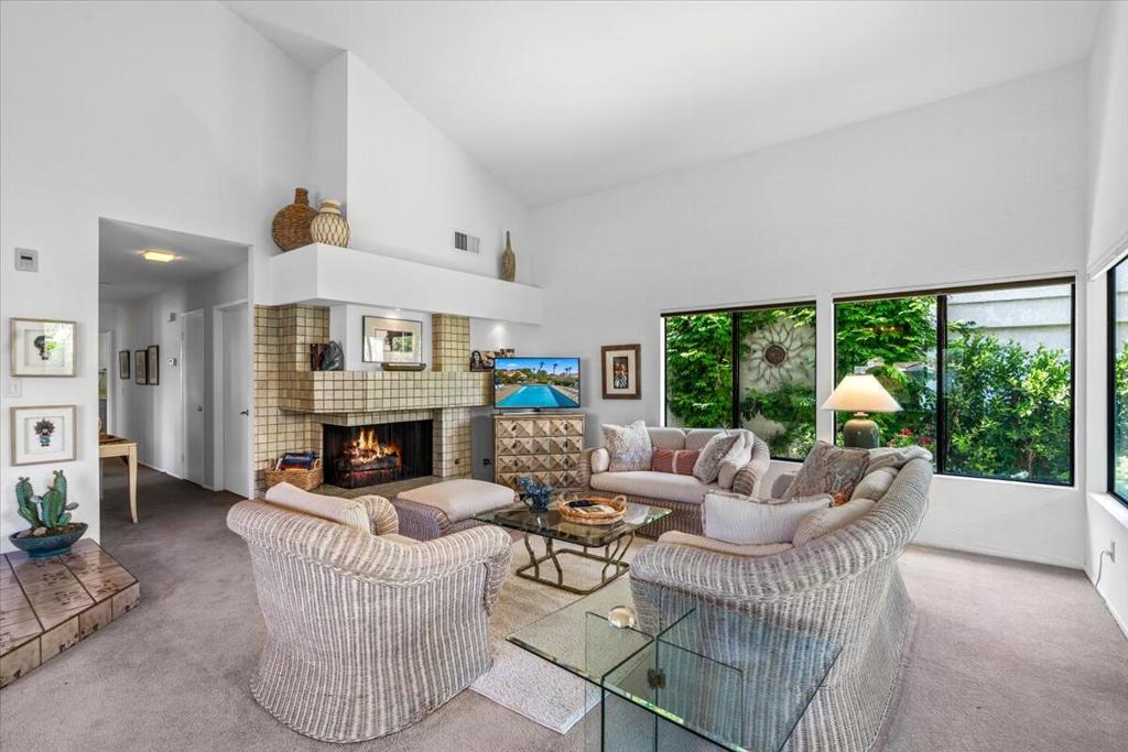 Santa Rosa Cove Coun - Residential