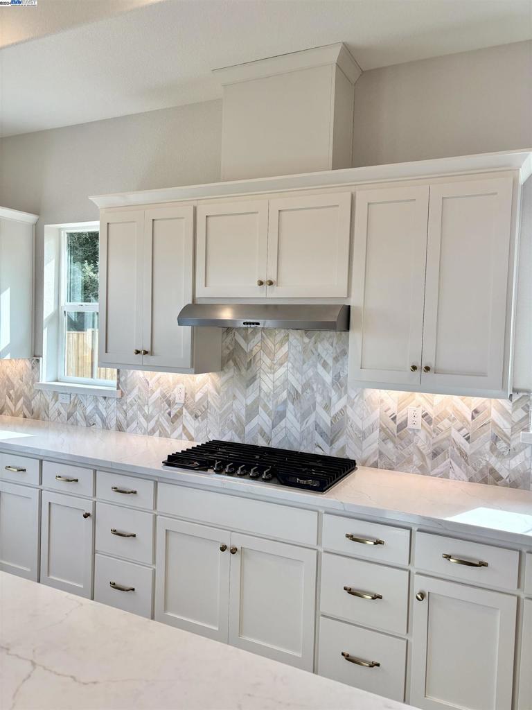 NEROLY ESTATES - Residential