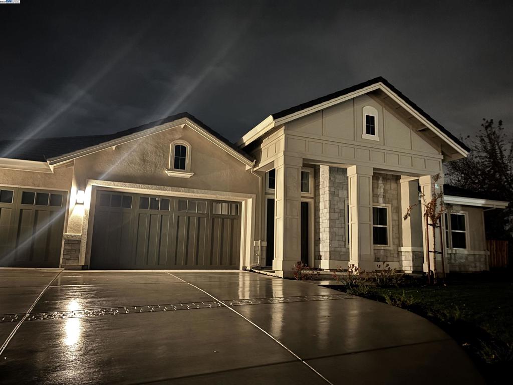 NEROLY ESTATES - Residential