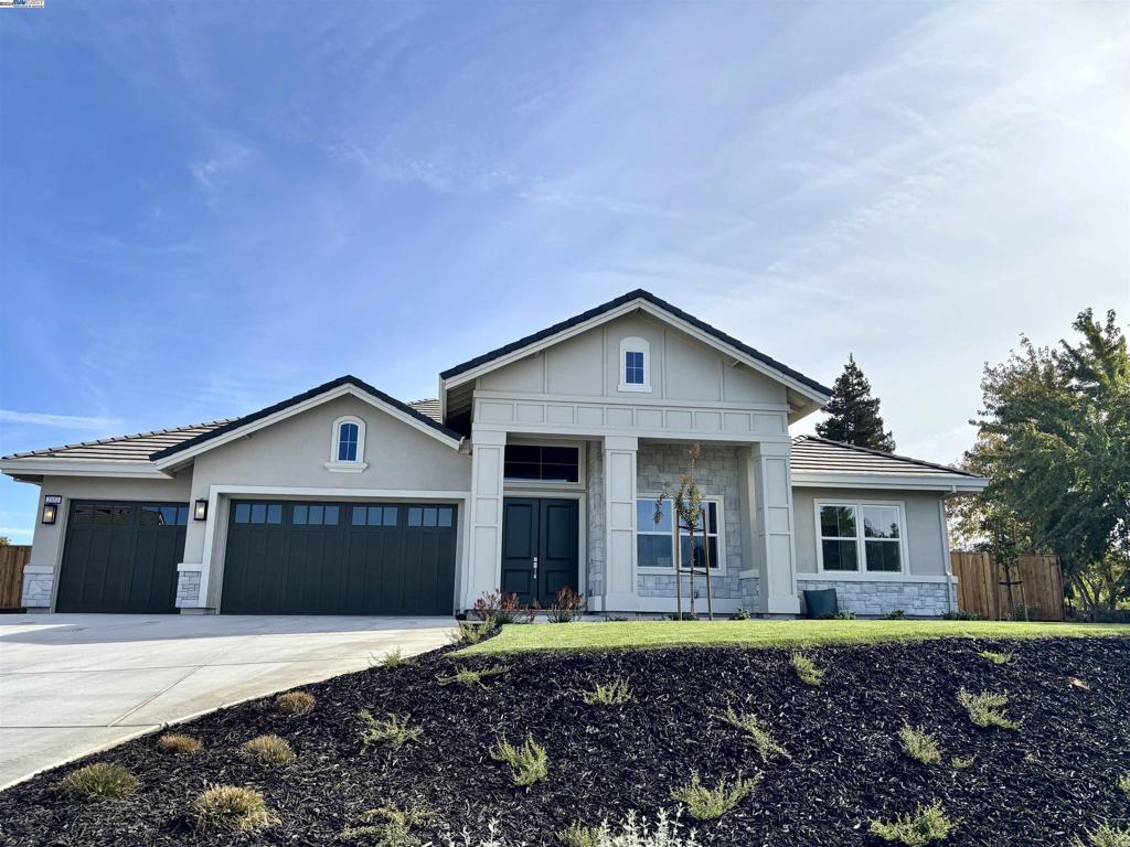 NEROLY ESTATES - Residential