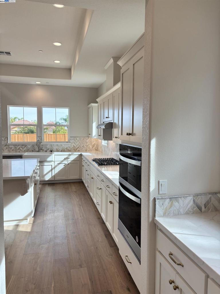 NEROLY ESTATES - Residential