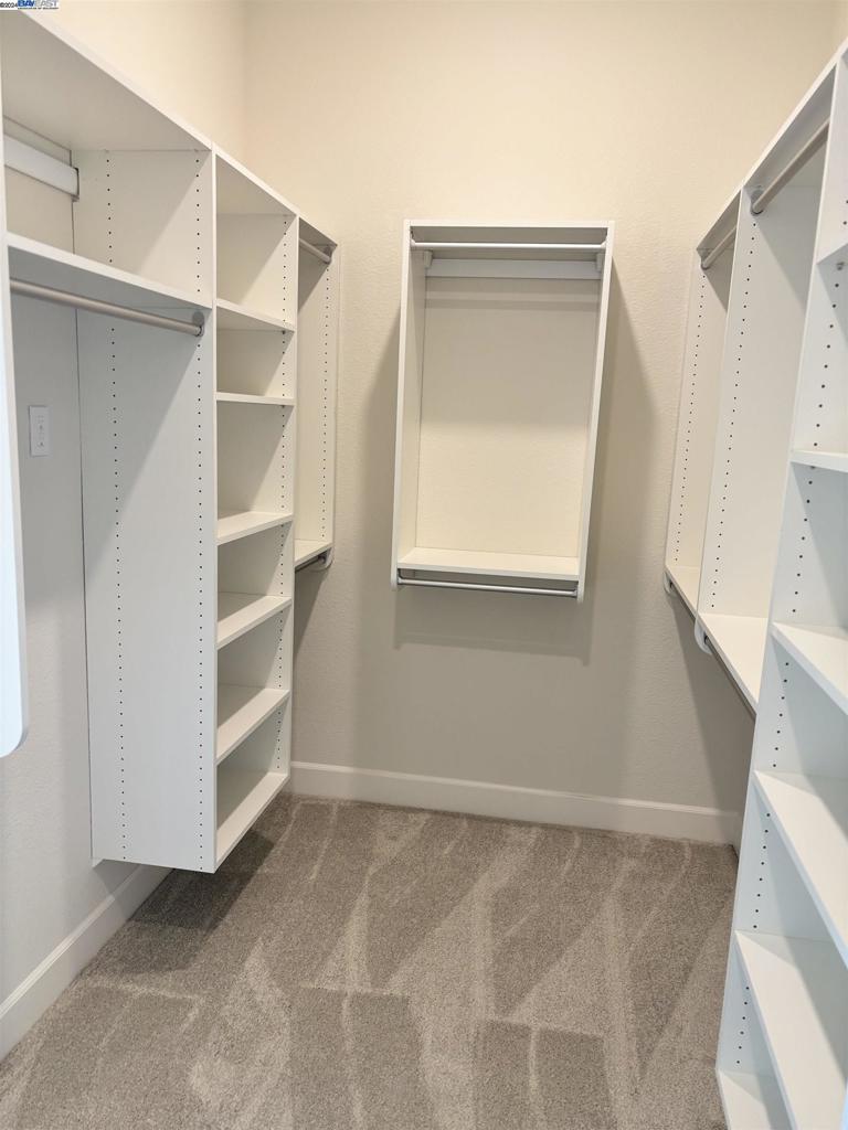 NEROLY ESTATES - Residential