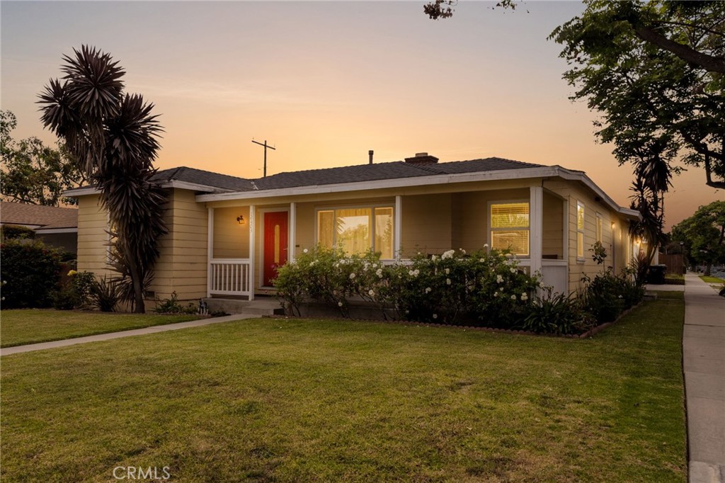 14403 Horst Avenue