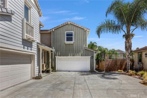 Photo of 20039 Lila Pl PL, Winnetka, CA 91306 (MLS # SR26145035)