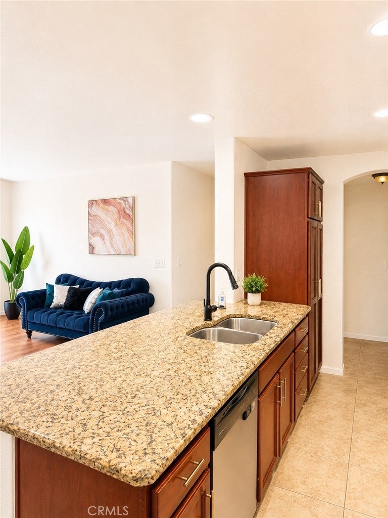 1020 S Farragut