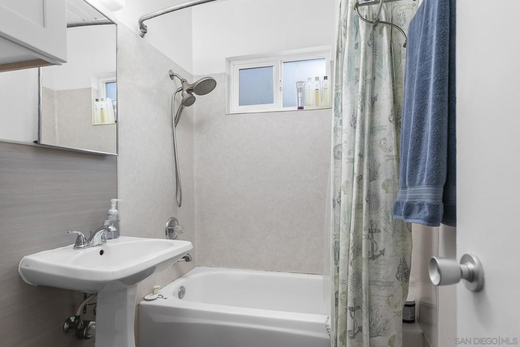 Ocean Beach - Residential Income