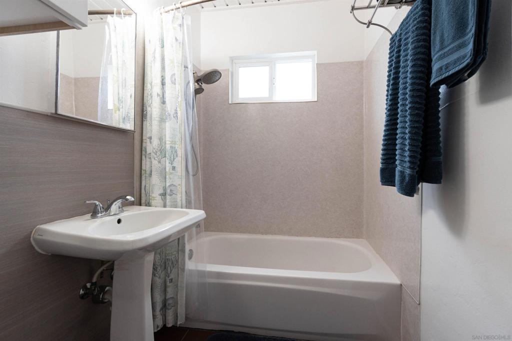 Ocean Beach - Residential Income