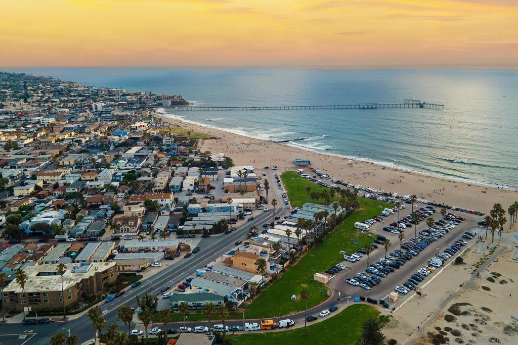 Ocean Beach - Residential Income