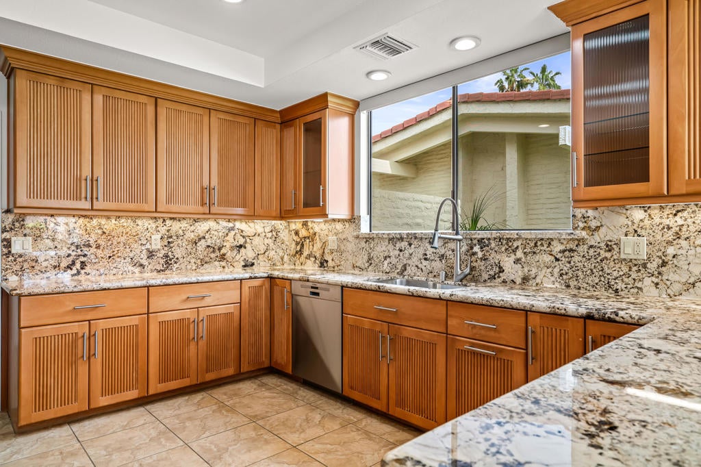 44848 Guadalupe Drive