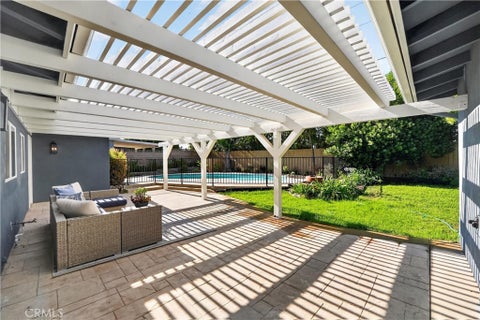 Tiny photo for 50 Doone ST, Thousand Oaks, CA 91360 (MLS # PW26172756)