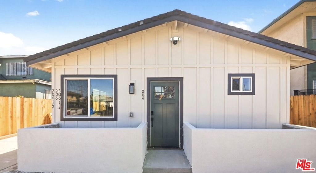 204 E 88th Street 204