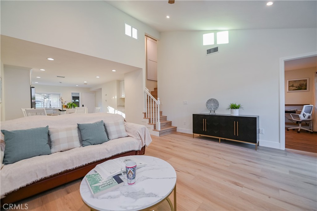 Terrace (TR) - Residential Lease