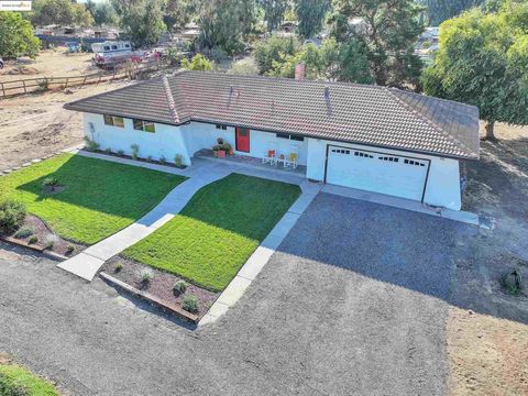 31 Mcfarlan Rd Brentwood CA 94548