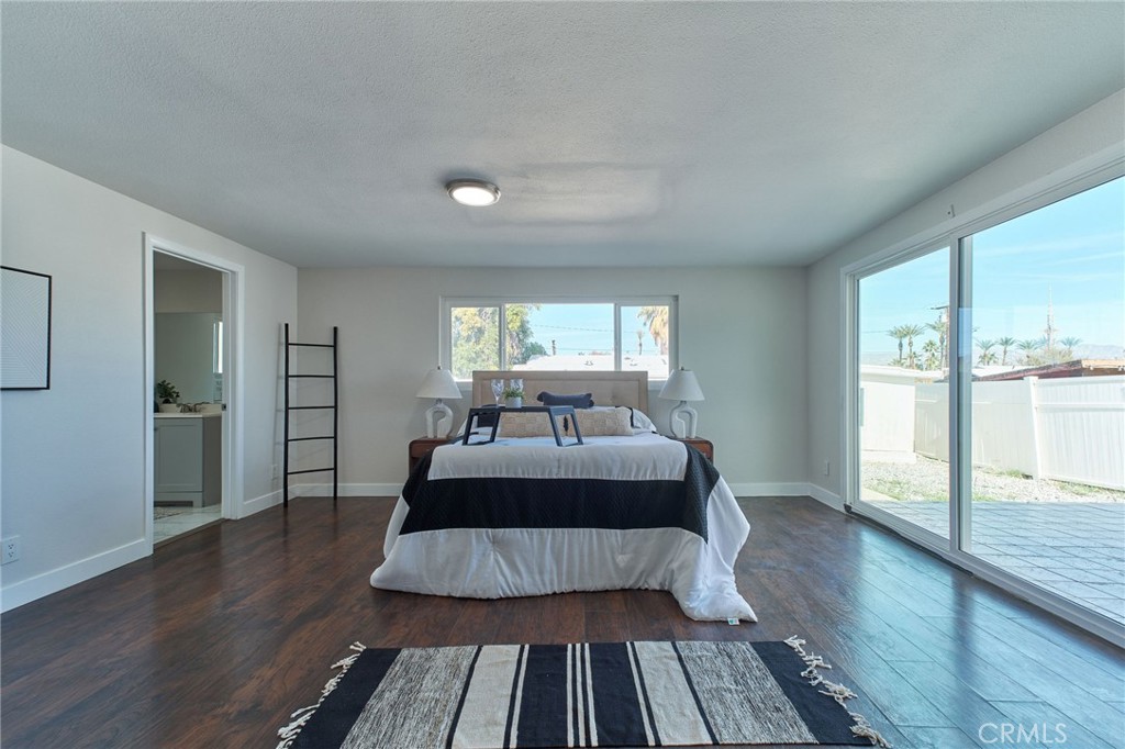 Cathedral City Cove (33611) - Residential