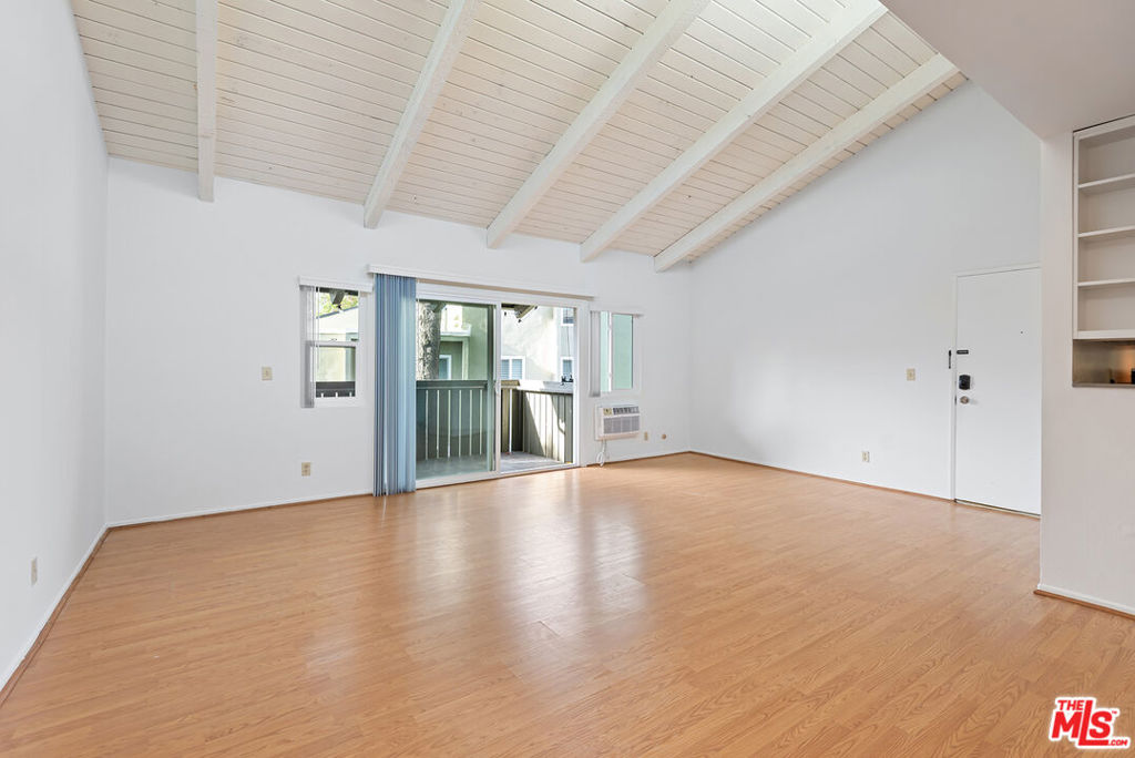 Tara Hill - Residential