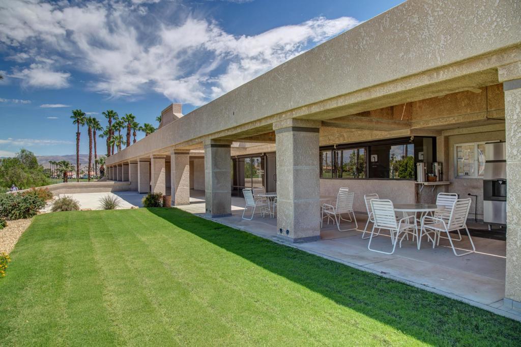 Desert Falls C.C. - Residential Lease