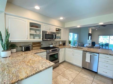 Photo of 678 Vista Lago Circle N, Palm Desert, CA 92211 (MLS # 219137546DA) Photo of 678 Vista Lago Circle N, Palm Desert, CA 92211 (MLS # 219137546DA)