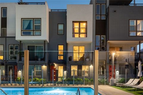 203 Placemark Irvine CA 92614