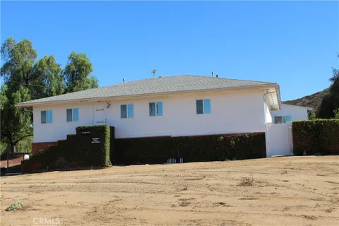 MLS: SW26214490