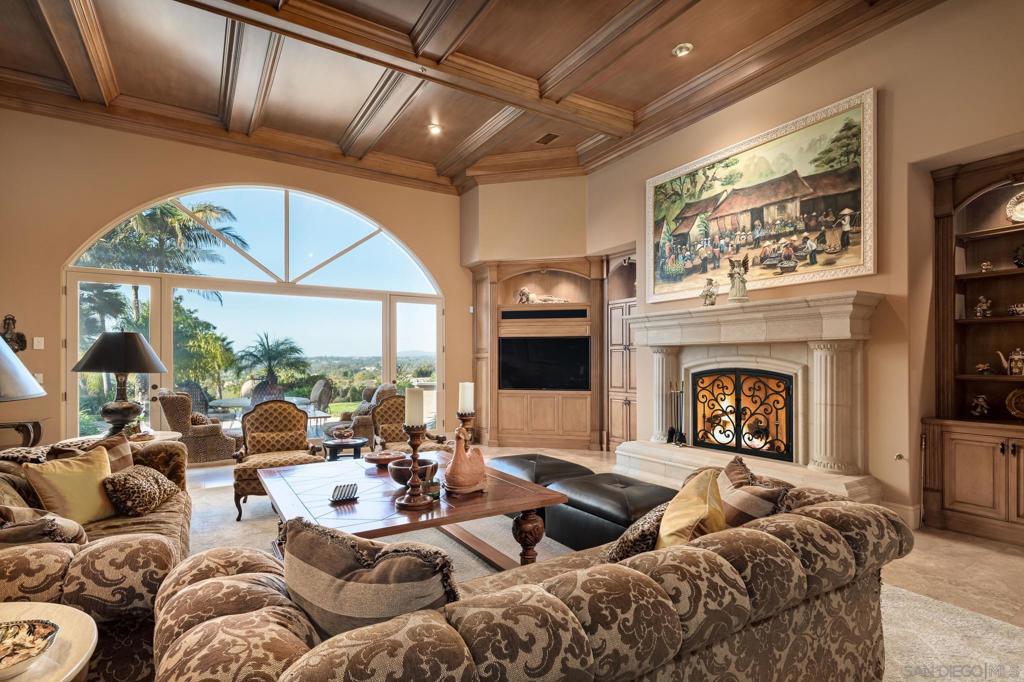 Rancho Santa Fe - Residential