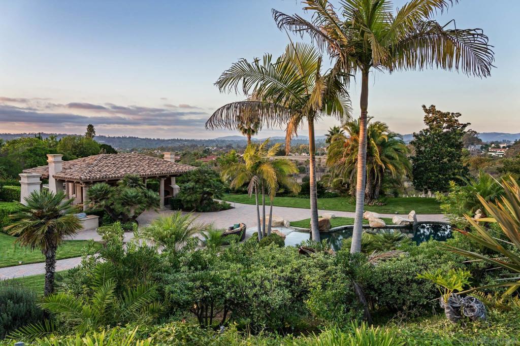 Rancho Santa Fe - Residential