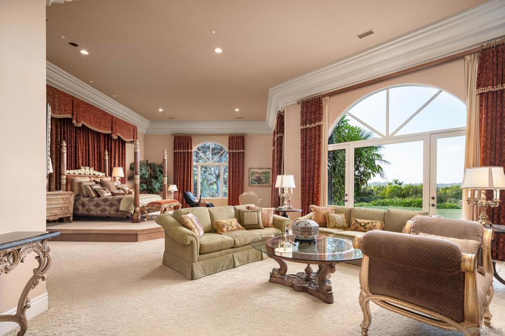 Rancho Santa Fe - Residential