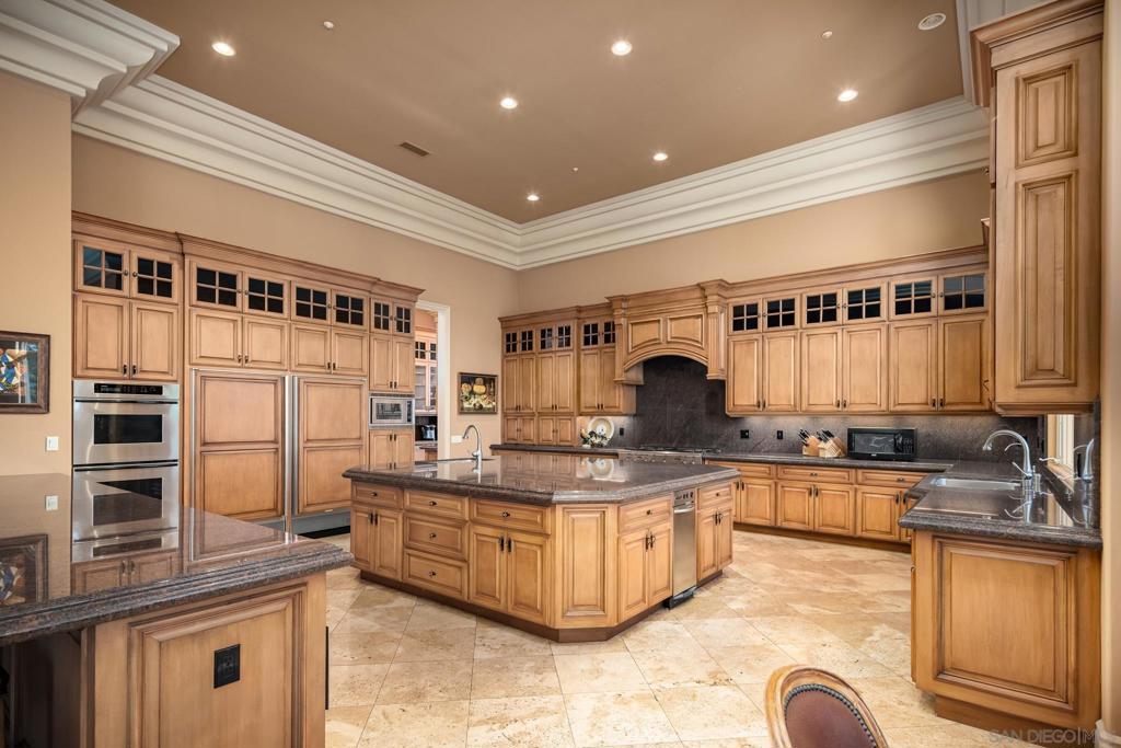 Rancho Santa Fe - Residential